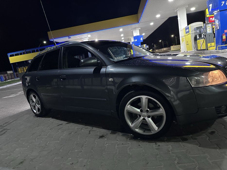 Audi A4 b6 , 1.6 benzina!!