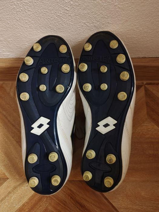 Ghete fotbal iarbă ,mărimea 38