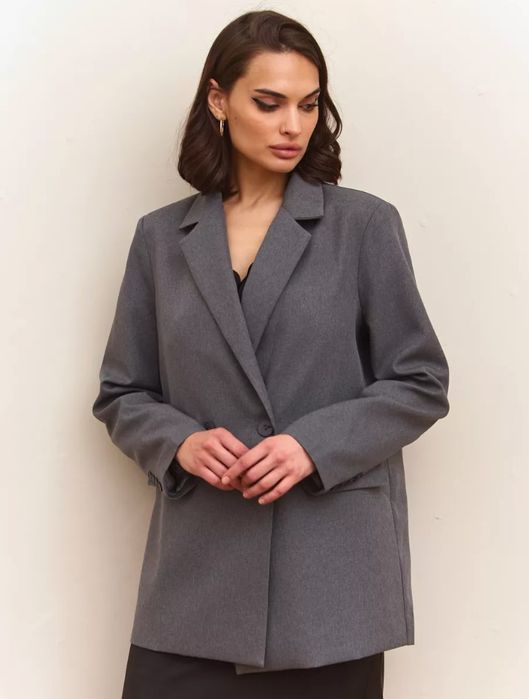 Продам Пиджак модель оверсайз