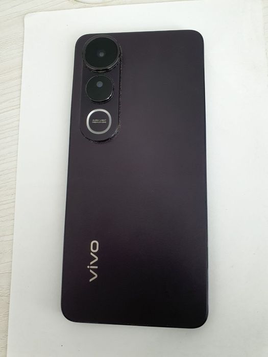 Vivo v 50 lite holati ideal olinganiga 2 oy bõlgan narxi 290$