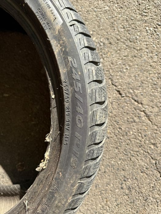 Vând anvelopa 245 40 19 2023  Pirelli