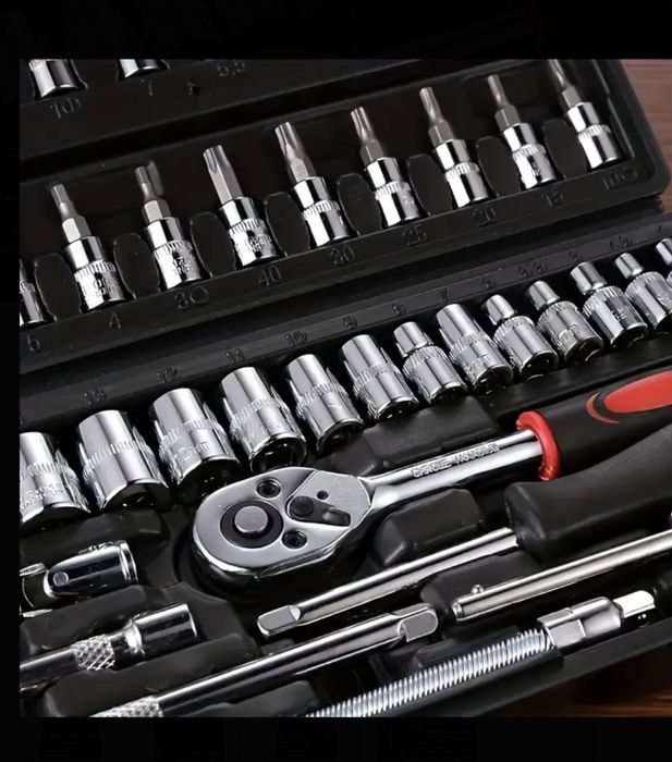 Комплект от 46 части подходящ за автомобил или за вкъщи