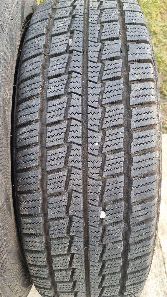 Jante tabla R16 5x114,3 cu anvelope m+s Hankook 215/70R16C