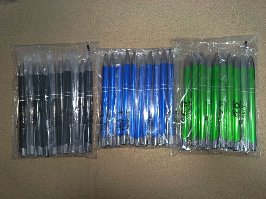 Vand pixuri metalice