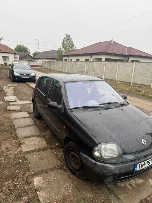 Renault Clio 2002
