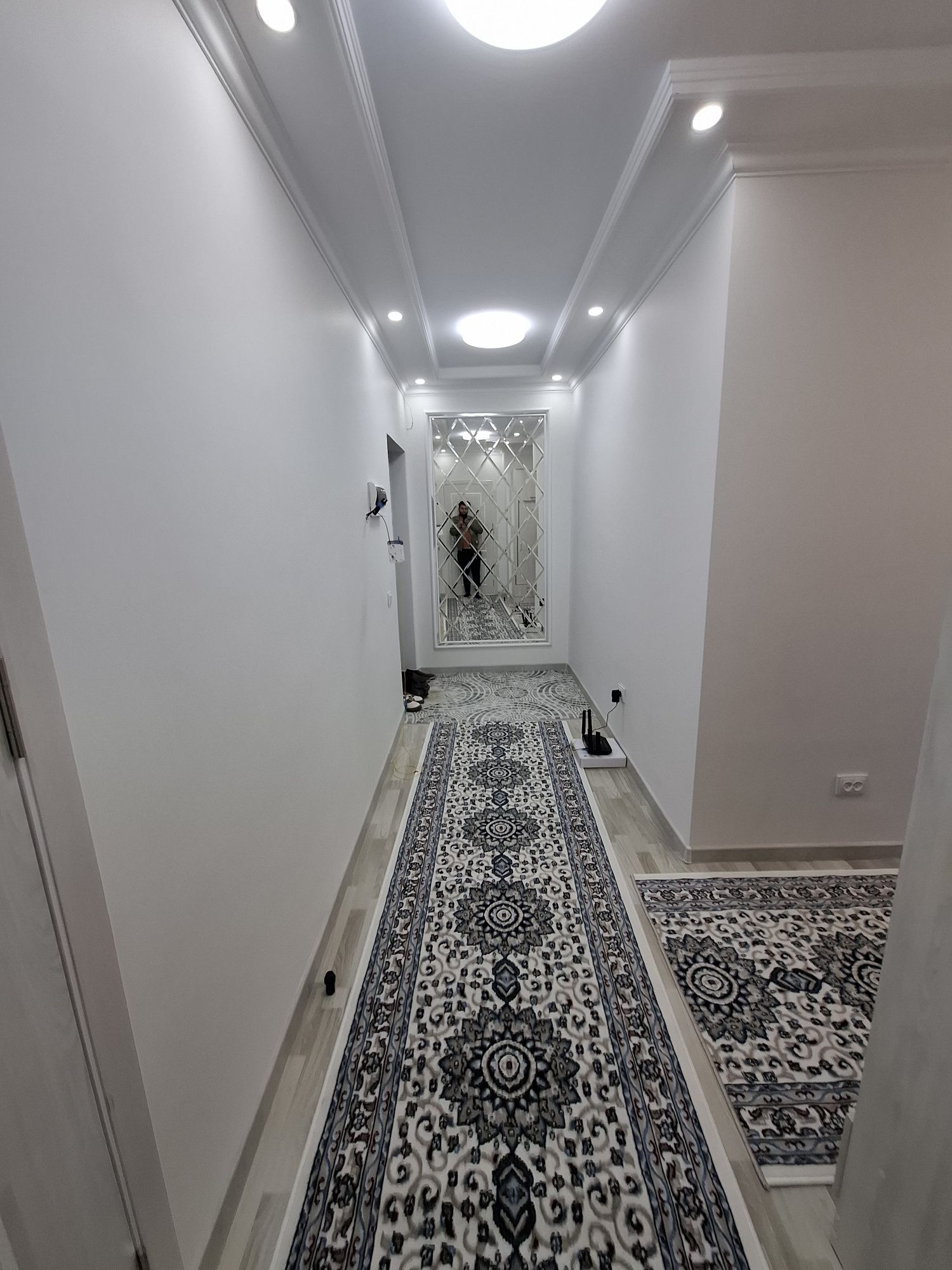 Arenda kvartira Bektemir Vodnik Muljal Prakratura oldida 3xona 7etaj