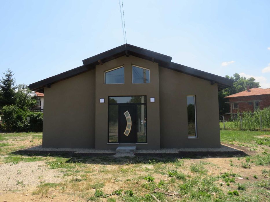 Тристайна къща в село Продановци/ реф.  № 1000-396