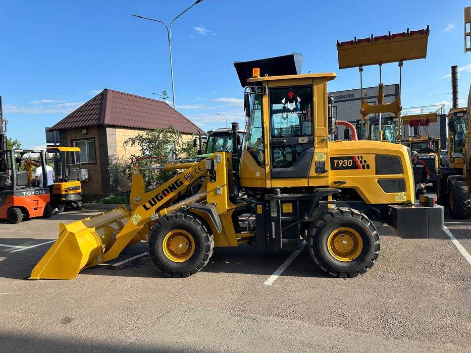 Погрузчик с увеличенной мощностью двигателя! 1 КУБ! Кондиционер!