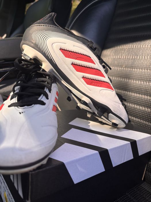 Ghete forbal COPA PURE 3