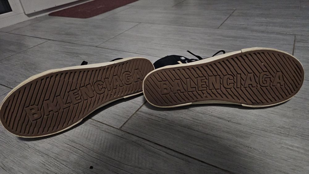 adidasi Balenciaga Paris sneakers