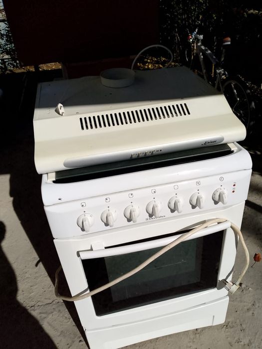 Электрическая плита