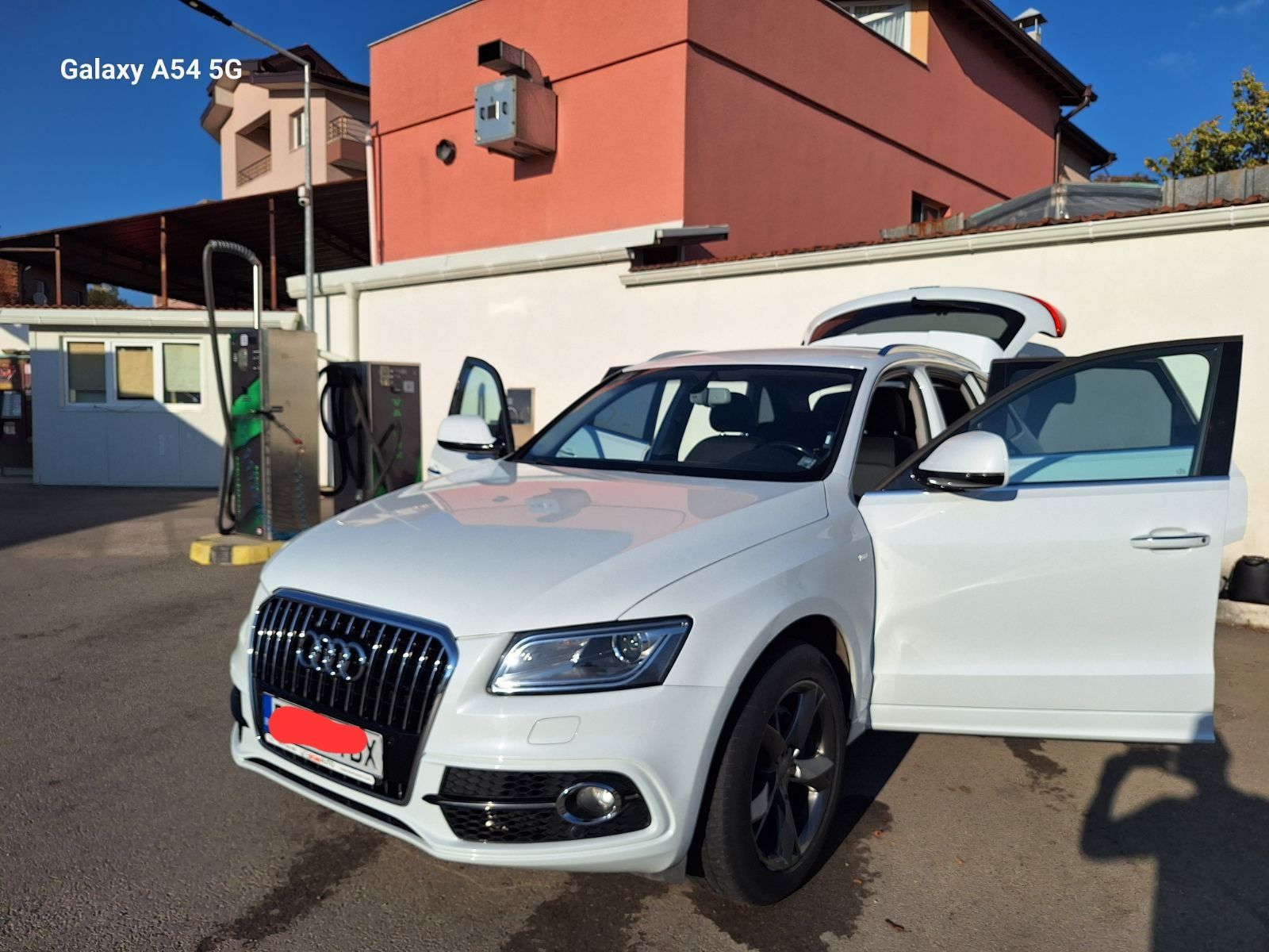 Audi Q5-2.00-190к.с.