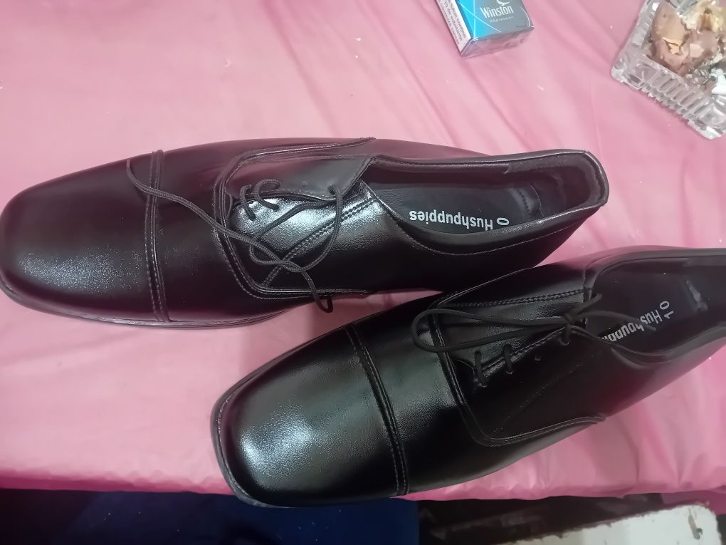 Pantofi bărbați noi