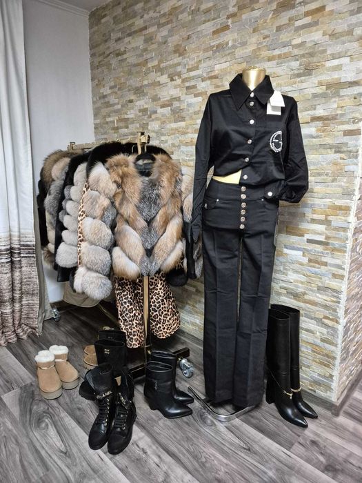 Pantaloni, Bluze & Cămăși pentru o Feminitate Modernă