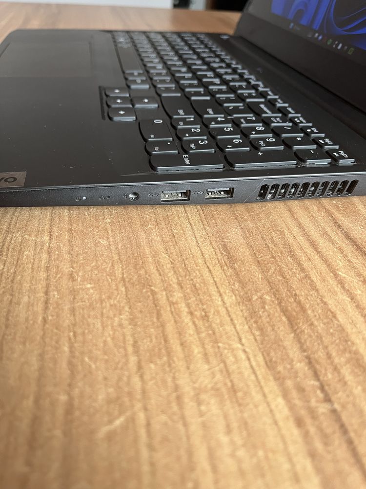 Laptop Lenovo ideapad 3