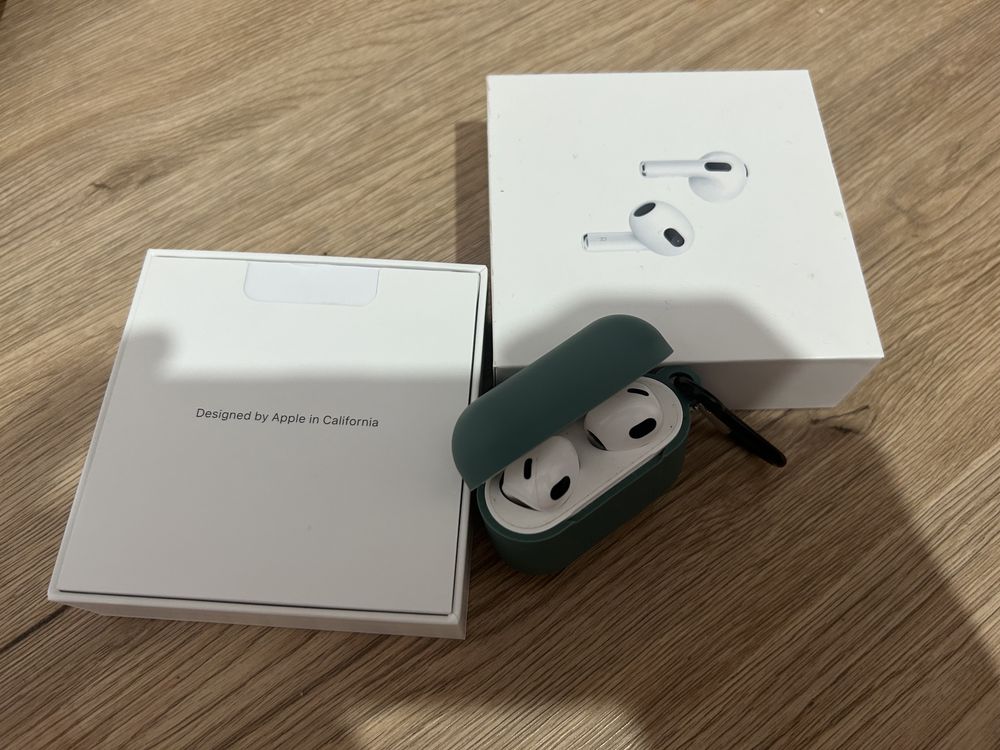 Airpods 3 поколения