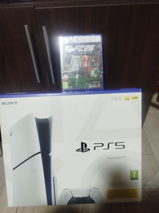 PlayStation 5 slim disk nou