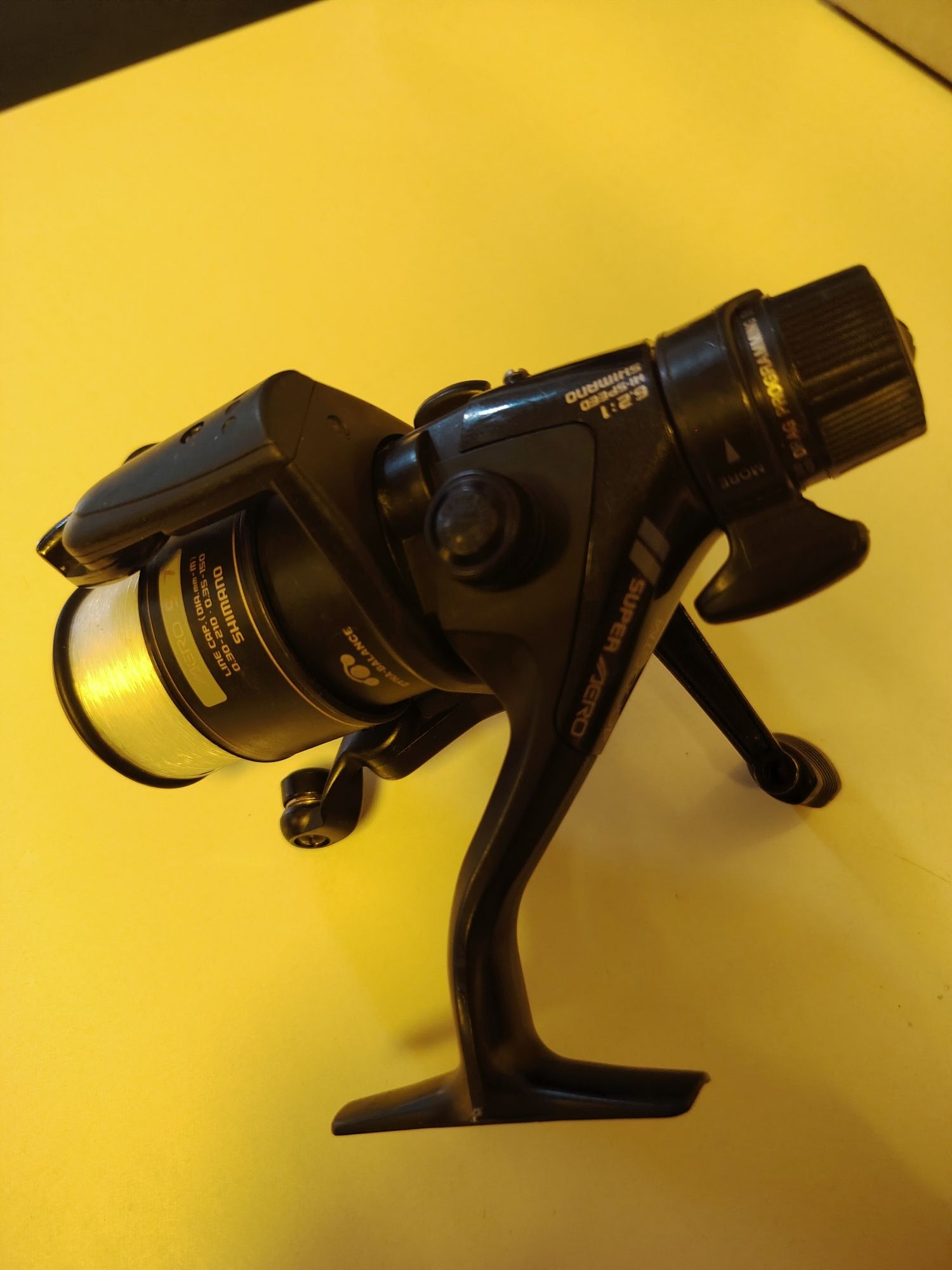 Shimano super aero 4000 GTM/Stradic. Japan.

Японска макара Шимано.