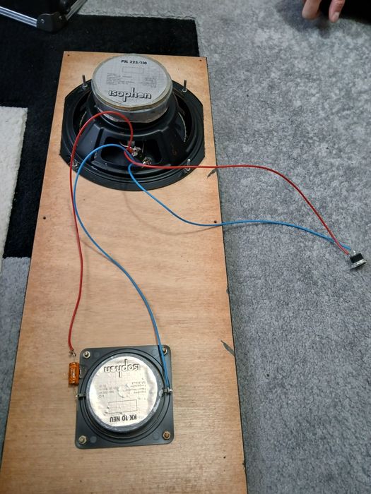 Vând boxe ASCHENBACH   sunet foarte bun