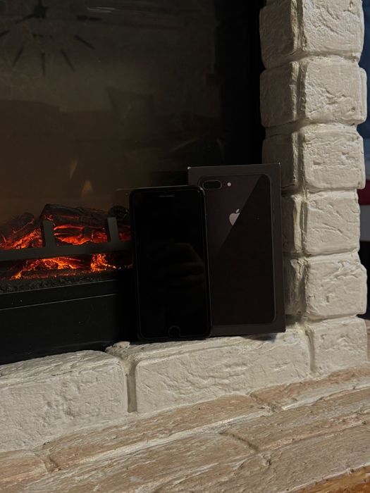 iPhone 8+ торг имеется