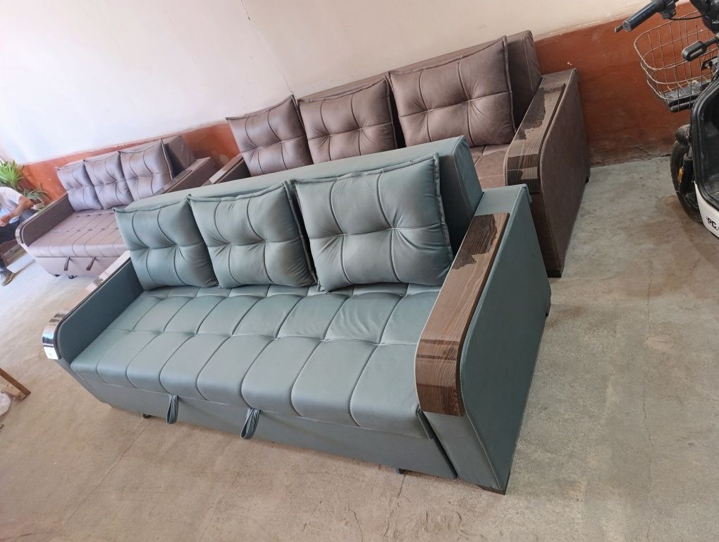 Rasqladnoy divan