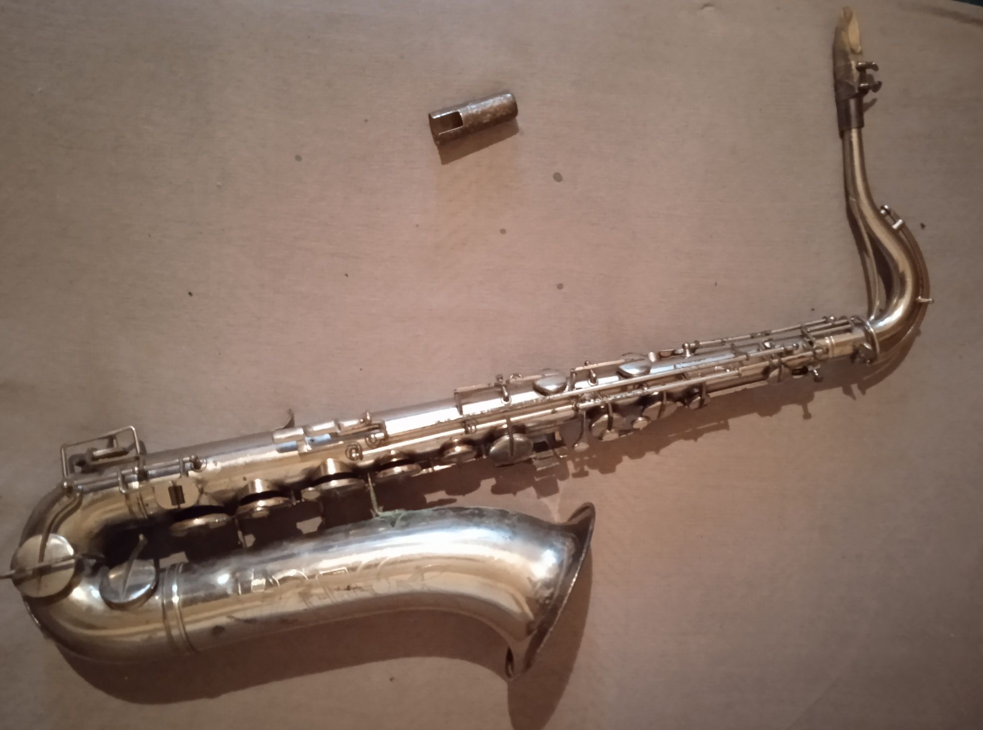 Saxofon tenor Morutto italian