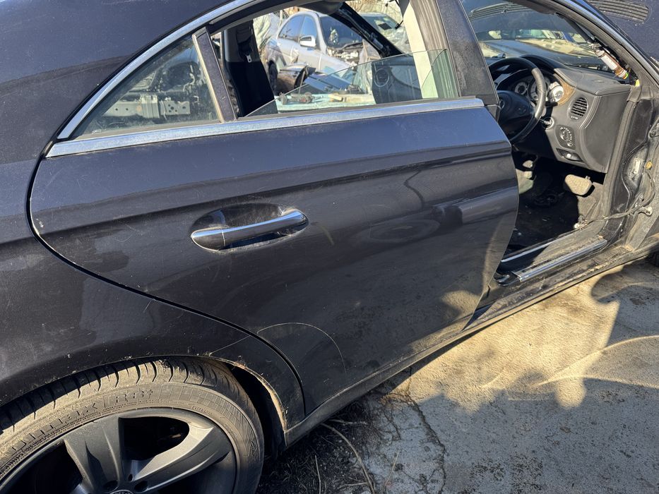 Задна дясна врата за Mercedes Cls W219 цвят 197
