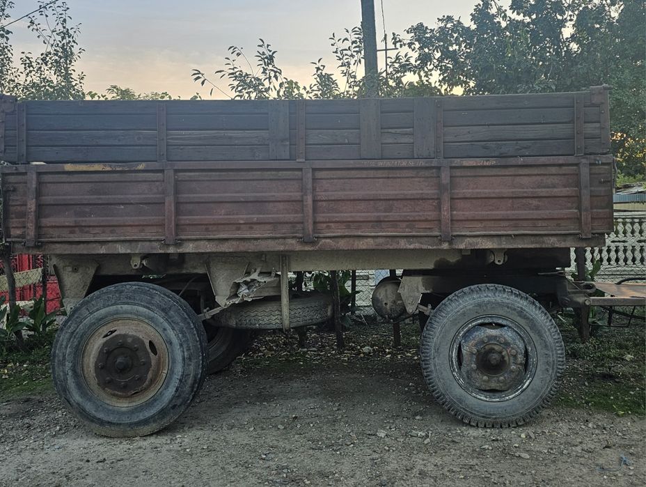 Vând Remorcă auto 5tone