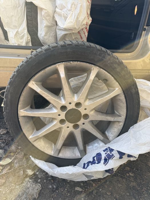 4 jante cu cauciuc de iarna 215/45R17