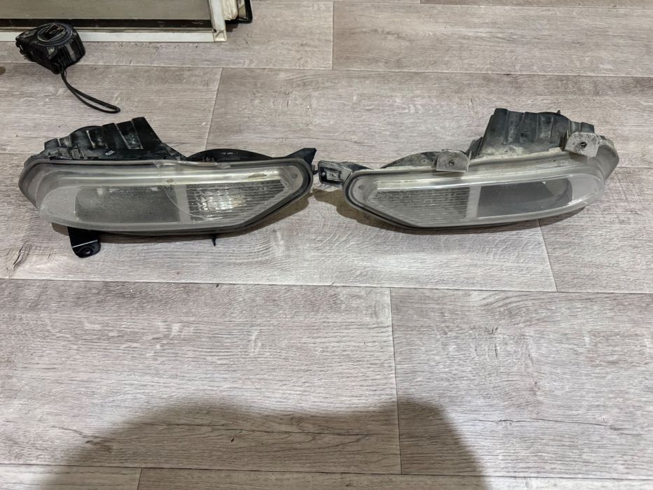 Tumanka, Fara Led, Orqa Stop Fara mafon