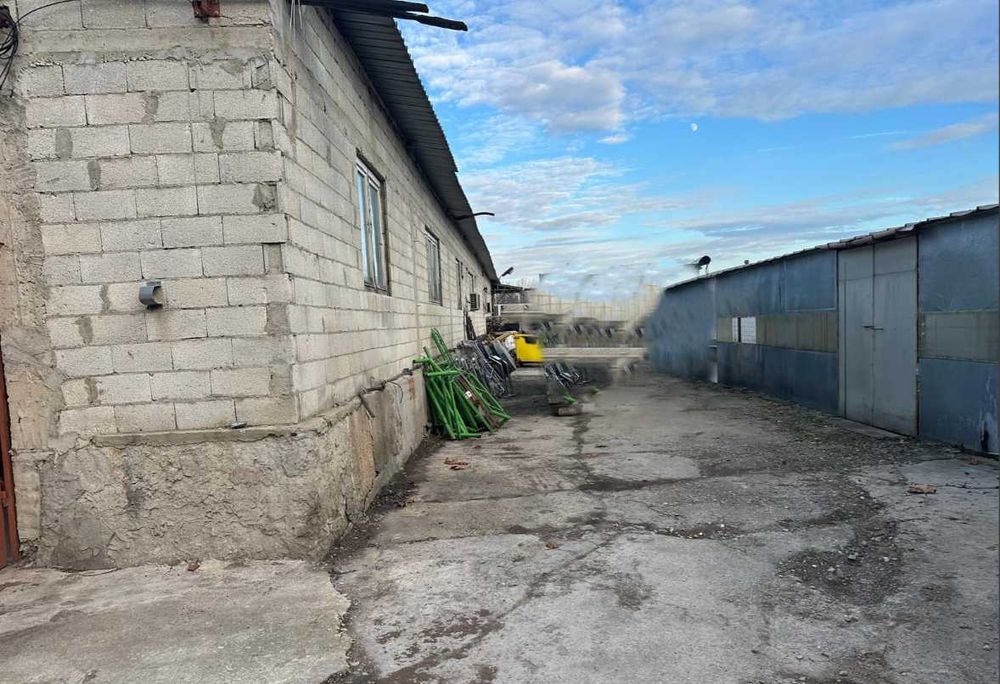 Дава се под наем Склад в Варна, Център - 400 кв.м за 1600 € - Снимка #6