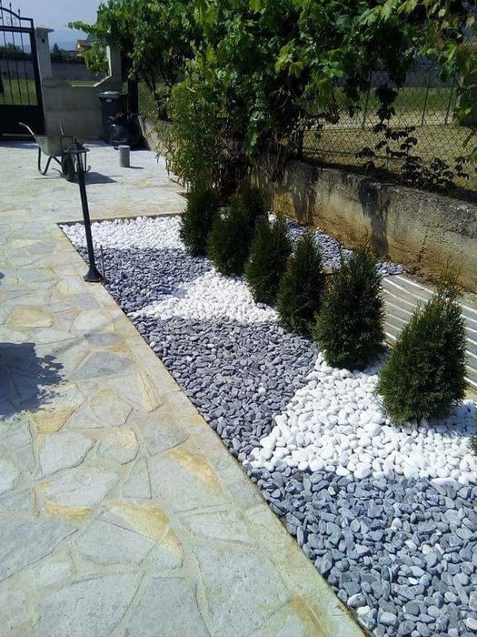 Marmura rotunjita thasos piatra decorativa alba gradina amenajari