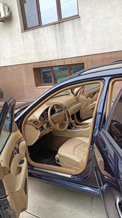 Mercedes-Benz E clasa w211, automat