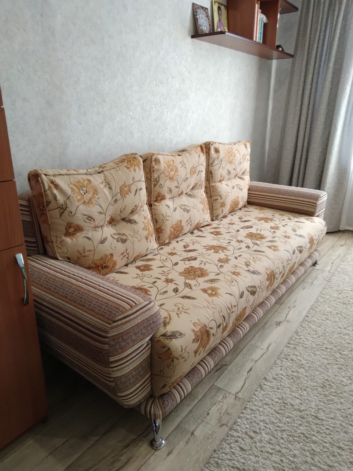 Продам диван б/у