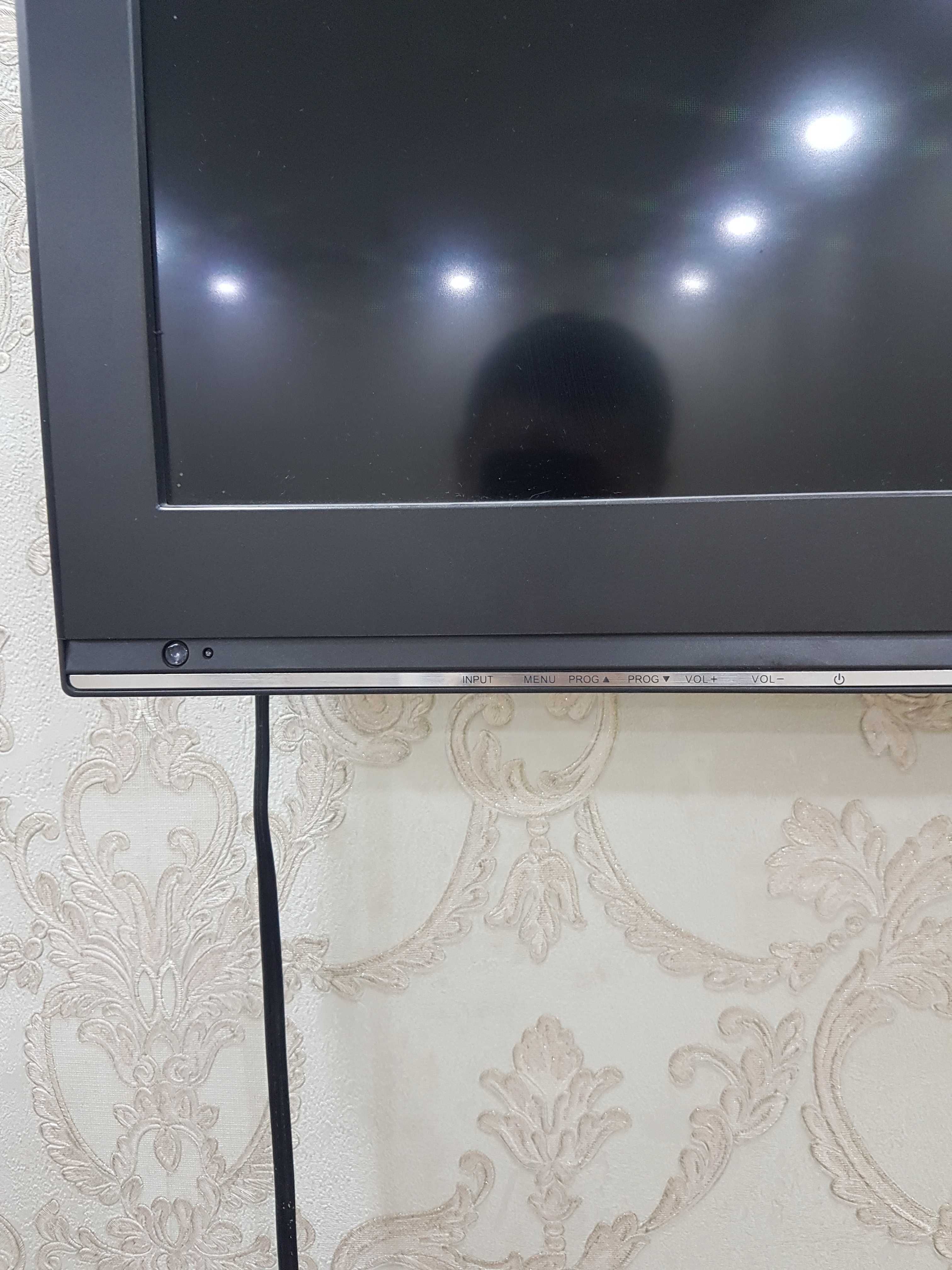 Televizor LCD supra 42