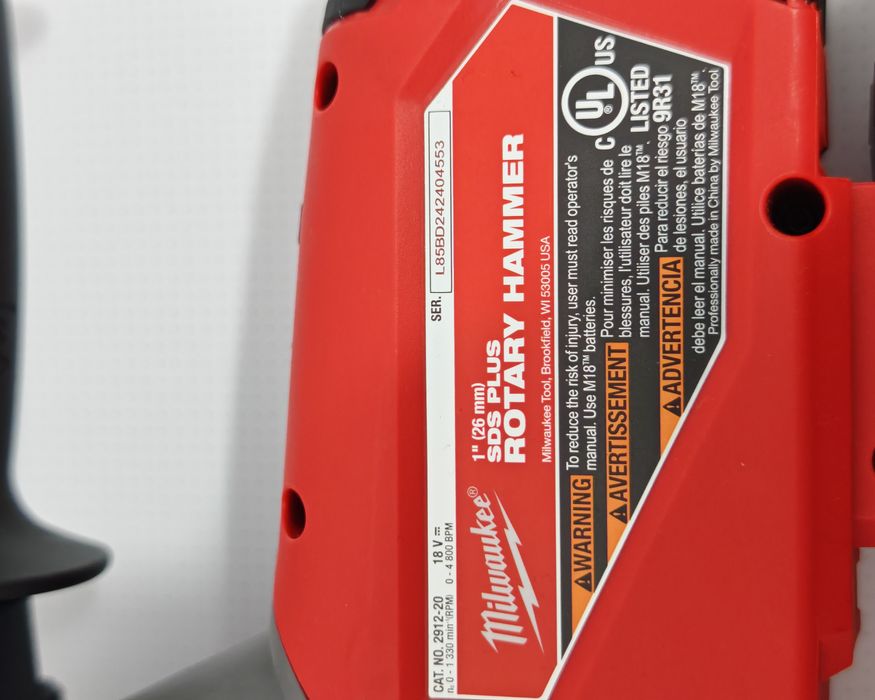 Ciocan rotopercutor Milwaukee