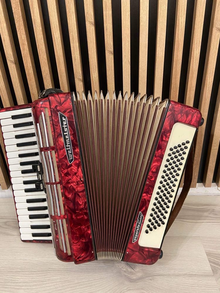 Acordeon weltmaister cu 80 basi