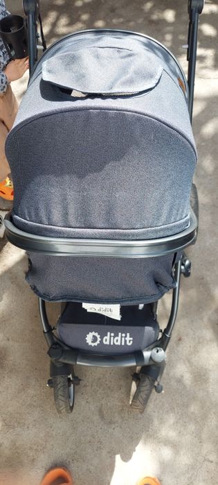 Коляска детская в отличном состоянии