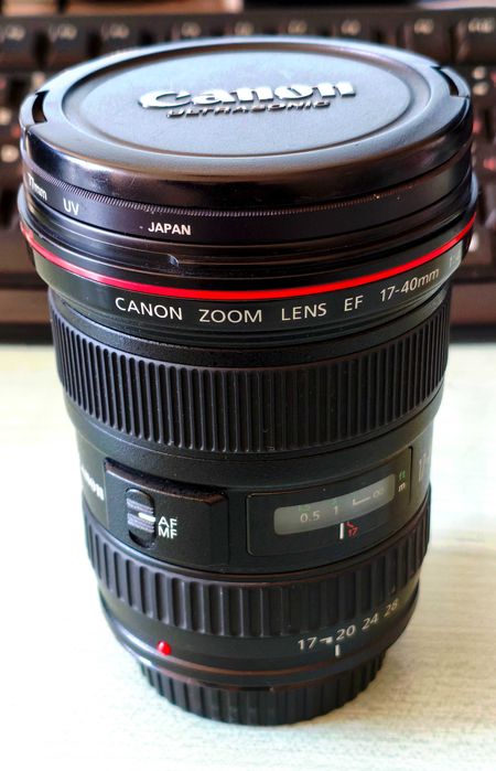 Продавам Професионален обектив Canon EF 17-40 mm f/4L USM