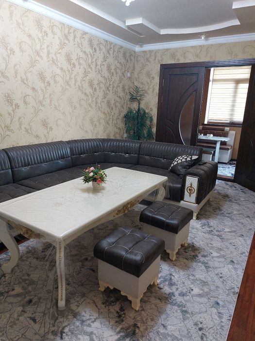 Чирчик аренда 3 ком квартира в 9 мкр