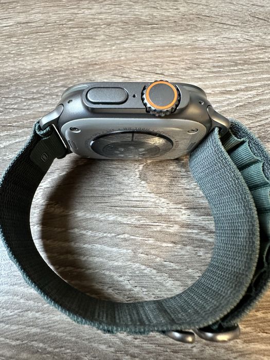 Apple Watch Ultra 1 Titanium Alpine green loop M
