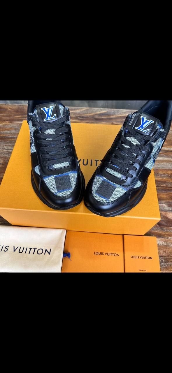 Louis Vuitton Sneaker Run Away Damier Black 45