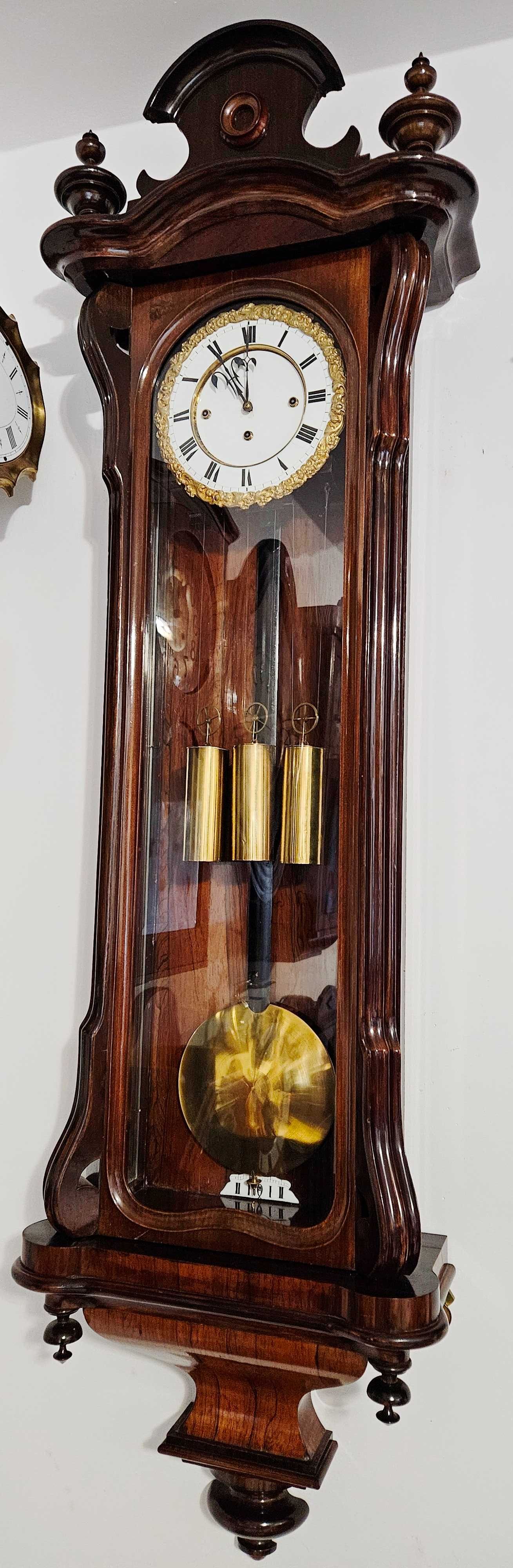 Ceas de perete cu pendul si 3 greutati Austria 1880