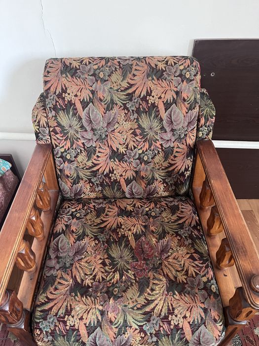 Кресло, два за 5000