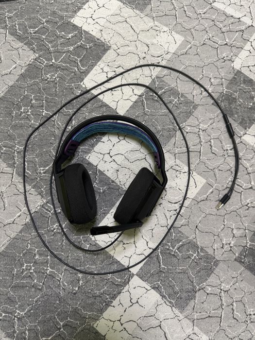 Logitech G335 слушалки