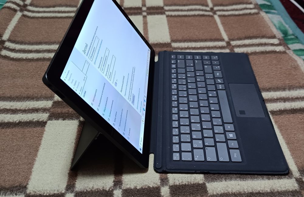 Продам планный компьютер TREKSTOR Primetab T13B