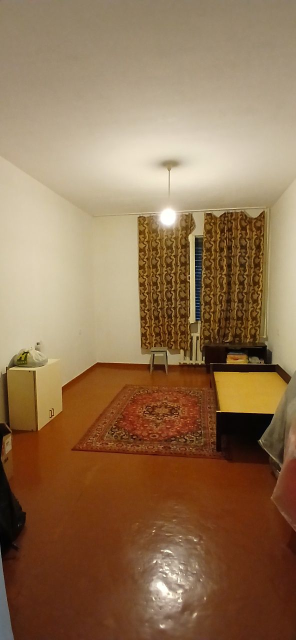 Мирабадский р-н, Куйлюк массив1, 3/2/4  65м². Ипотека есть, не торец.