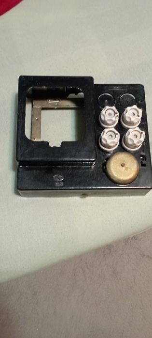 Tablou electric cu 4 siguranțe