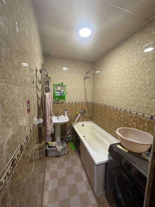 Продается 2-ком кв. (66 кв.м.) на 5-этаже Карасу 6, рынок Авайхон