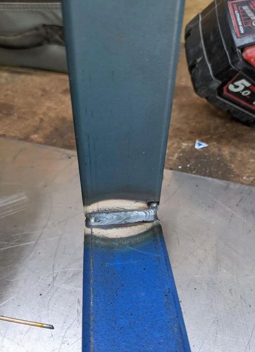 Заваряване - Мобилни заваръчни услуги.